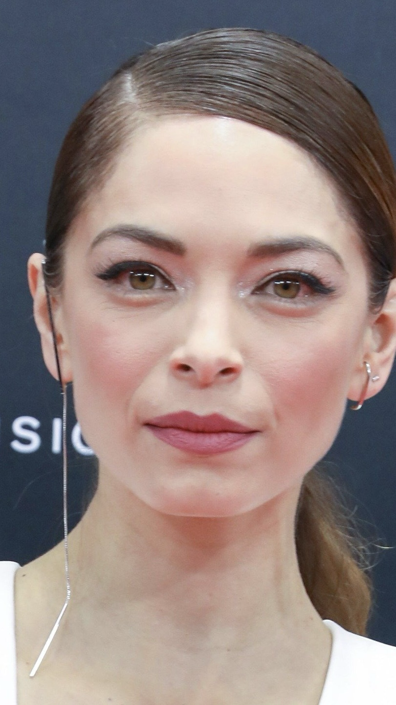 Kristin Kreuk