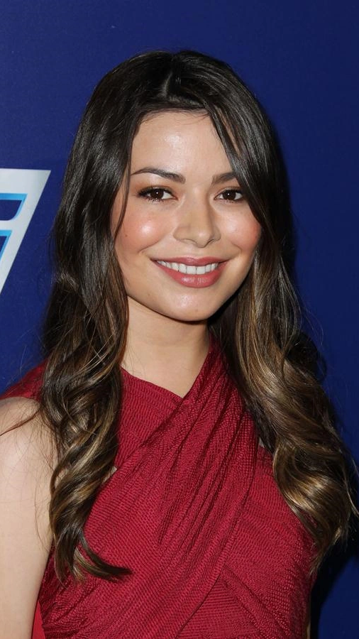 Miranda Cosgrove