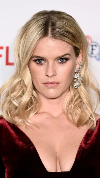 Alice Eve