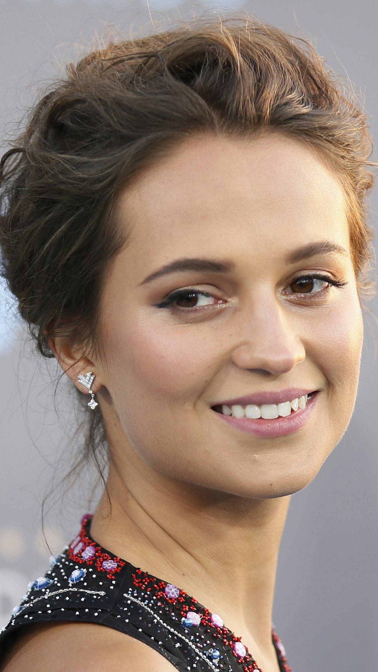 Alicia Vikander
