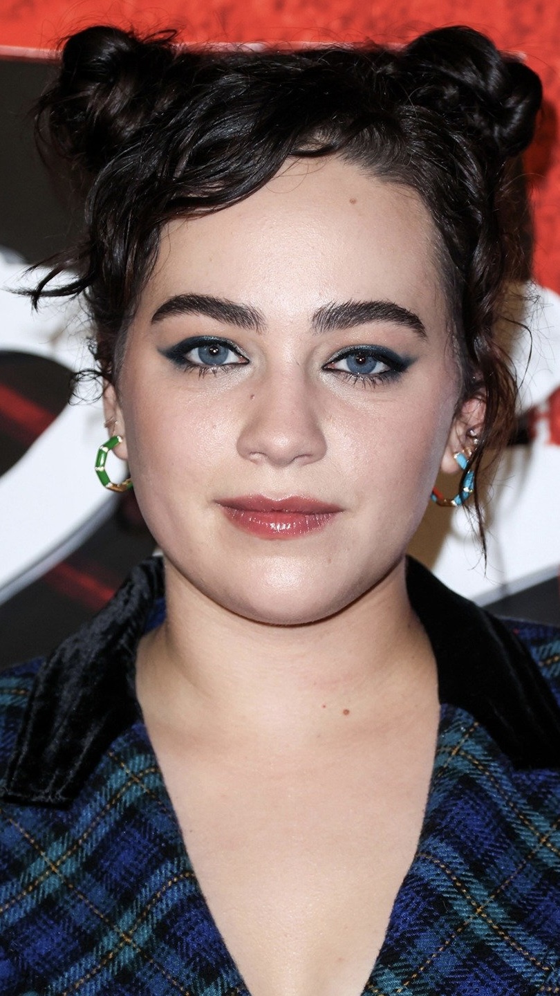 Mary Mouser